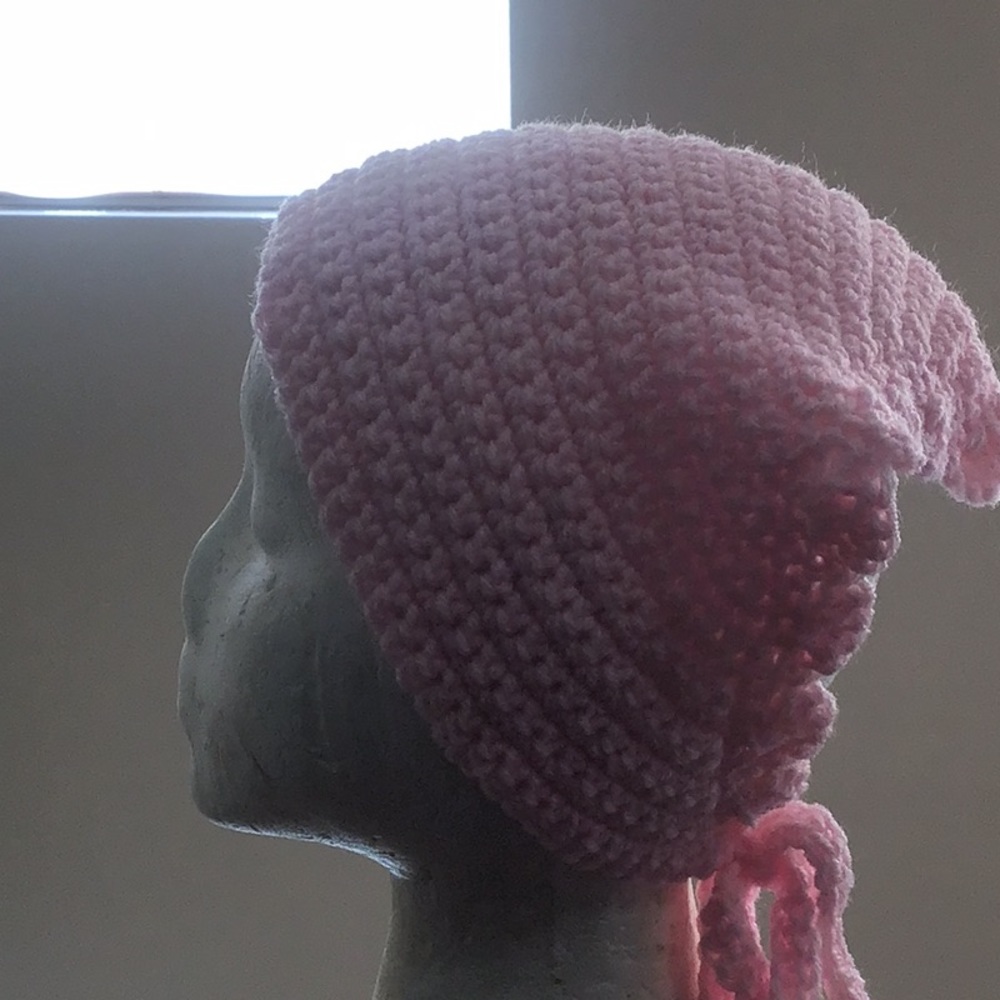 Bonnets - Picture 2 of 6
